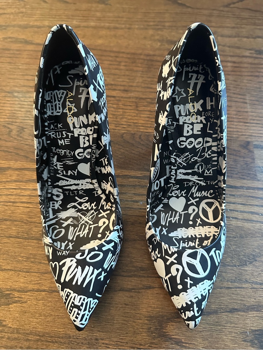 Aldo Graffiti Pumps